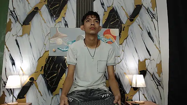 Snapshot of KITTY_BOSH chatting on 03/13/26, 01:18 KITTY BOSH online show from 03/13/26, 01:18