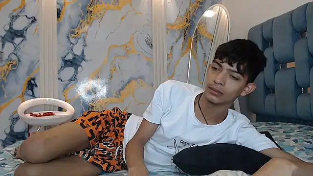 KITTY BOSH online show from 05/12/26, 01:19
