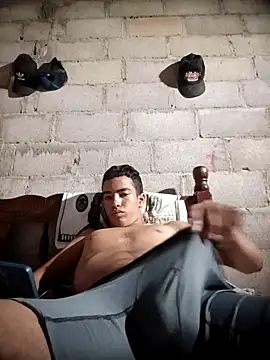 Snapshot of Big-DickHot chatting on 03/09/26, 05:44 Big-DickHot online show from 03/09/26, 05:44