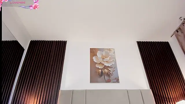  MiLa Dyva online show from 05/16/26, 04:17