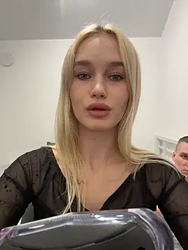 Snapshot of Kristina_Maks chatting on 04/03/26, 05:55 Kristina Maks online show from 04/03/26, 05:55