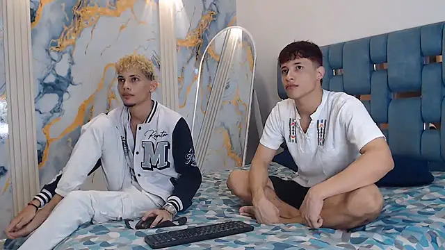YOUNG BOYS HELL online show from 06/14/26, 01:47