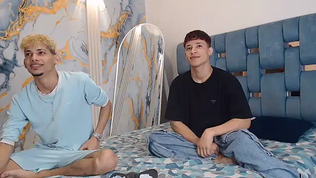 YOUNG BOYS HELL online show from 06/16/26, 01:41
