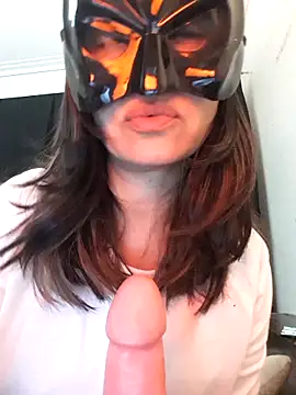 ninac4hot online show from 04/28/26, 12:54