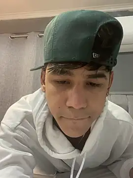 Snapshot of Stiben_coll12 chatting on 03/08/26, 12:08 Stiben coll12 online show from 03/08/26, 12:08