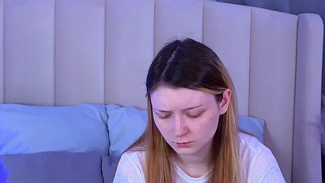 AlyssFrost online show from 07/28/26, 01:56
