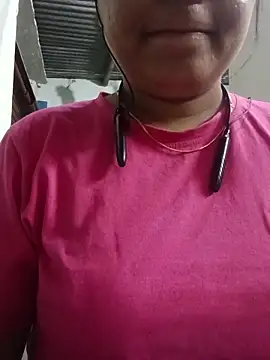 Snapshot of taniya0 chatting on 03/31/26, 03:56 taniya0 online show from 03/31/26, 03:56