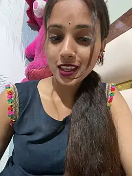 samayra1144 online show from 04/25/26, 07:11
