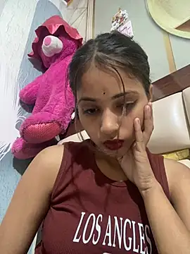 samayra1144 online show from 05/13/26, 07:17