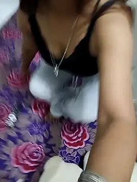 Snapshot of kajal_4321 chatting on 03/23/26, 07:18 kajal 4321 online show from 03/23/26, 07:18