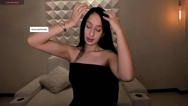 AmaraDivine online show from 05/01/26, 12:10