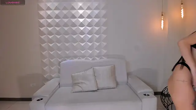 AmaraDivine online show from 07/22/26, 12:30