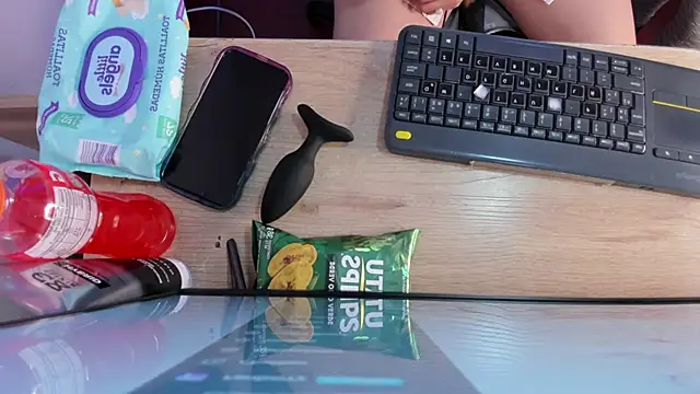 BarbieHannaB  online show from 03/04/26, 07:20