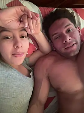 Snapshot of Valentinacouple chatting on 03/07/26, 07:33 Valentinacouple online show from 03/07/26, 07:33