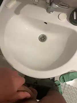 Snapshot of Mami342134 chatting on 03/23/26, 10:36 Mami342134 online show from 03/23/26, 10:36