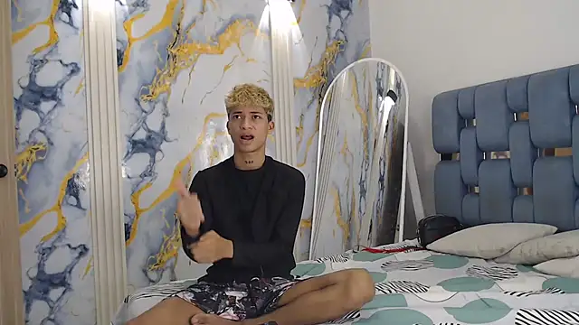 GOLD BOYS online show from 04/21/26, 01:28