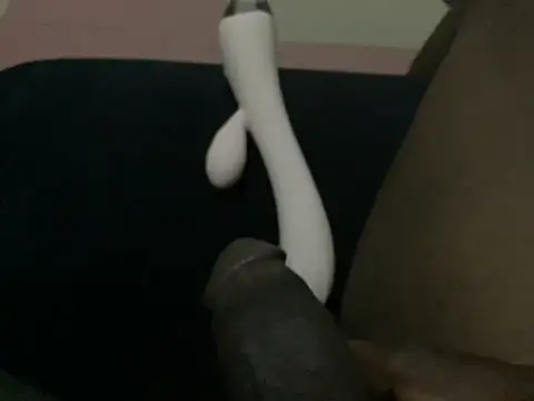 Snapshot of TICKDICK320 chatting on 02/17/26, 09:54 TICKDICK320 online show from 02/17/26, 09:54