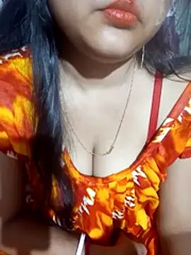 Snapshot of sona_sweet chatting on 03/07/26, 05:43 sona sweet online show from 03/07/26, 05:43