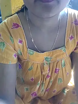 Snapshot of sona_sweet chatting on 03/28/26, 03:39 sona sweet online show from 03/28/26, 03:39
