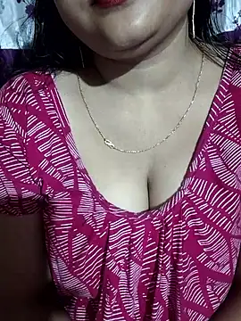 Snapshot of sona_sweet chatting on 03/28/26, 06:18 sona sweet online show from 03/28/26, 06:18