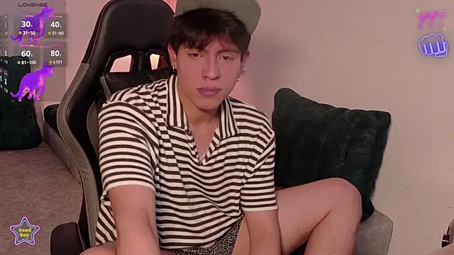 Snapshot of _-Lucky-_ chatting on 02/27/26, 05:02 -Lucky- online show from 02/27/26, 05:02