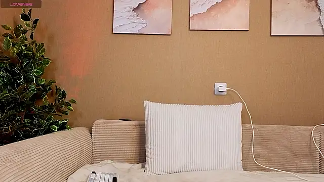 icesteam online show from 03/08/26, 05:33