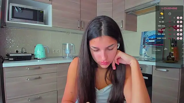 Snapshot of AngelGabe chatting on 02/17/26, 09:39 AngelGabe online show from 02/17/26, 09:39