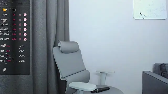 Snapshot of AngelGabe chatting on 07/09/26, 08:13 AngelGabe online show from 07/09/26, 08:13