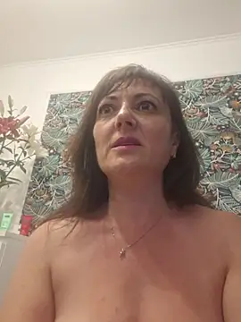 SaraGina online show from 06/11/26, 02:53