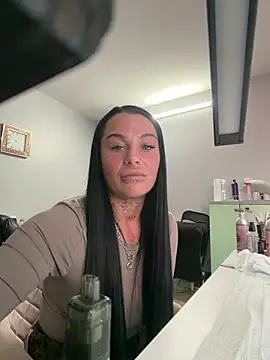 Snapshot of Darkfantisyx chatting on 03/13/26, 12:34 Darkfantisyx online show from 03/13/26, 12:34