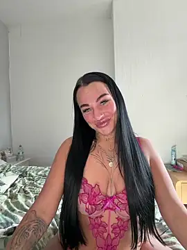 Snapshot of Darkfantisyx chatting on 03/14/26, 11:15 Darkfantisyx online show from 03/14/26, 11:15