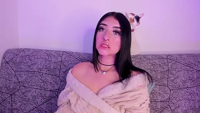 Kattengel  online show from 06/18/26, 10:58
