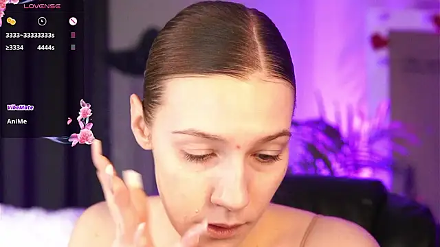 Snapshot of Vanessa__Lui chatting on 02/27/26, 03:23 Vanessa Lui online show from 02/27/26, 03:23