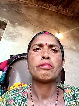 Snapshot of Hot_re83 chatting on 02/21/26, 06:36 Hot re83 online show from 02/21/26, 06:36