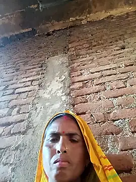 Snapshot of Hot_re83 chatting on 03/02/26, 06:47 Hot re83 online show from 03/02/26, 06:47