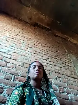 Snapshot of Hot_re83 chatting on 03/06/26, 06:54 Hot re83 online show from 03/06/26, 06:54