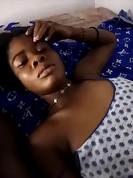 Snapshot of Botanyberry chatting on 03/04/26, 06:52 Botanyberry online show from 03/04/26, 06:52