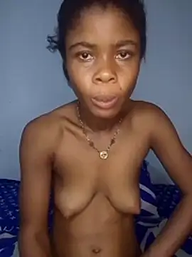 Snapshot of Botanyberry chatting on 03/10/26, 09:47 Botanyberry online show from 03/10/26, 09:47