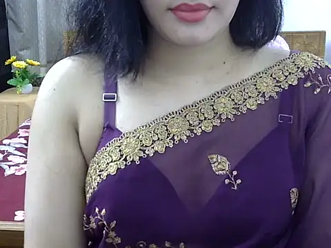 Snapshot of Sanaira_1999 chatting on 06/04/26, 12:00 Sanaira 1999 online show from 06/04/26, 12:00