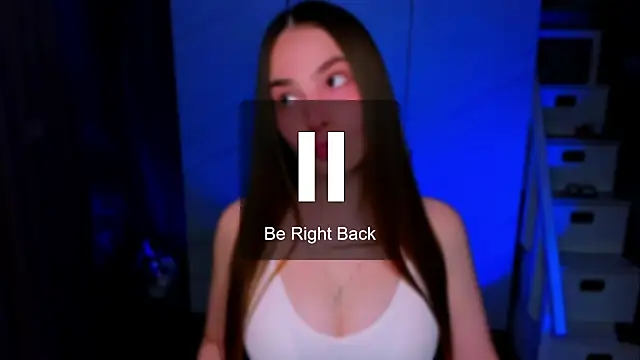 Maddy Wood  online show from 05/04/26, 04:47