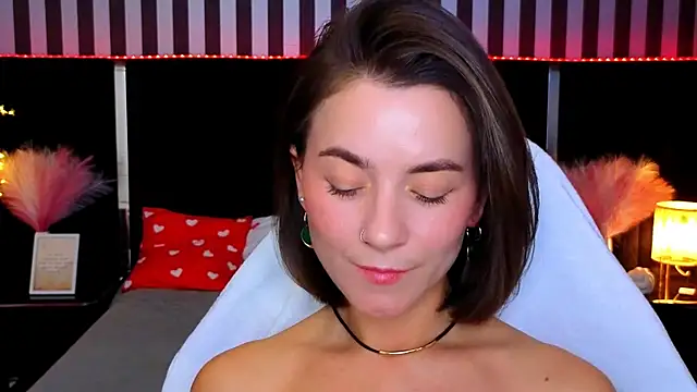 GracefulMichelle online show from 04/25/26, 07:11