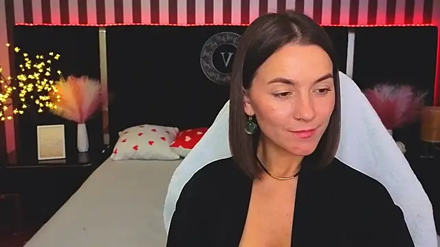 GracefulMichelle online show from 05/19/26, 01:56