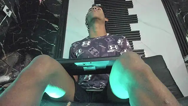 Snapshot of Ethan_Blazes chatting on 03/16/26, 12:53 Ethan Blazes online show from 03/16/26, 12:53