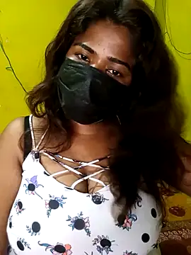 NISHHAA online show from 05/05/26, 07:44