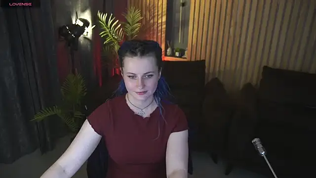 AlisaGracee online show from 05/09/26, 12:43