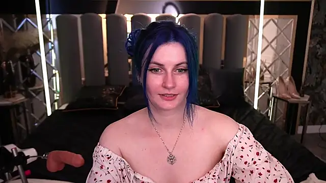 Snapshot of AlisaGracee chatting on 07/07/26, 07:23 AlisaGracee online show from 07/07/26, 07:23