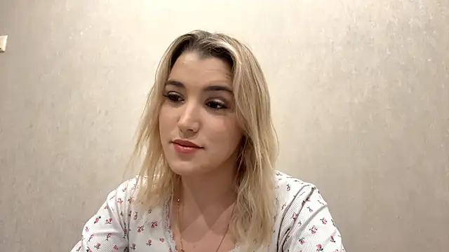 Snapshot of MerryVideo chatting on 03/03/26, 09:10 MerryVideo online show from 03/03/26, 09:10