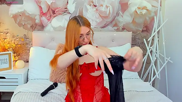 TinaHarp online show from 06/09/26, 12:17