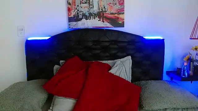 Snapshot of anya_nasty_ chatting on 04/17/26, 02:03 anya nasty online show from 04/17/26, 02:03