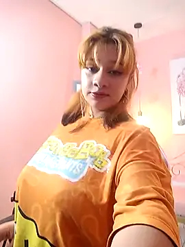 Snapshot of _carlotta_x chatting on 04/08/26, 03:17 carlotta x online show from 04/08/26, 03:17